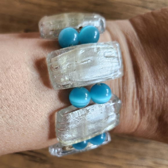 Beaded Bracelet - Picture 2 of 4